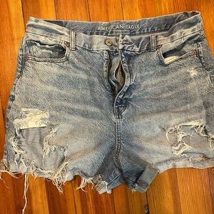 American eagle 14 curvy denim shorts